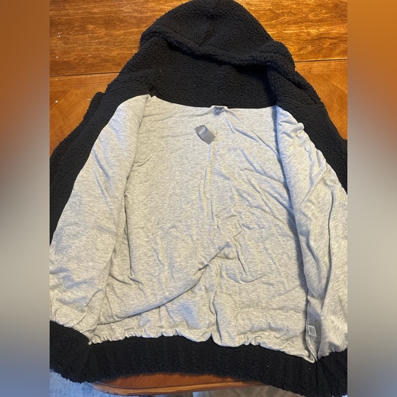 Aerie Sherpa Jacket NWT - Picture 5 of 7